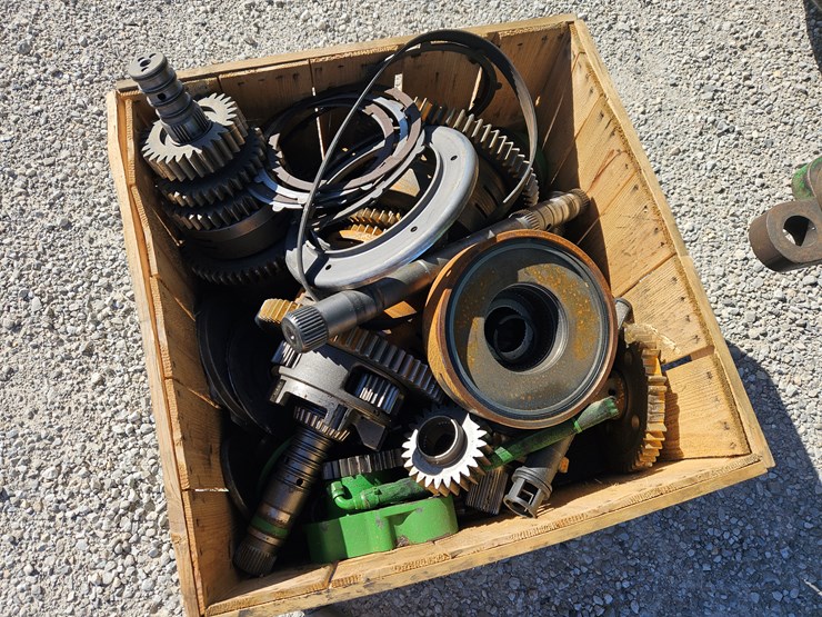 2009-john-deere-8430-image-17