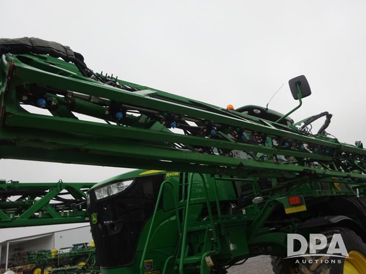2021-john-deere-r4038-image-49