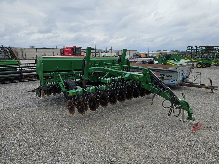 great-plains-solid-stand-15-image-16