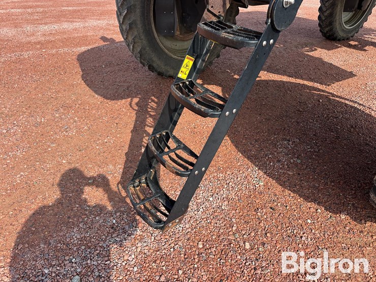 2015-ag-chem-rg1300b-image-12