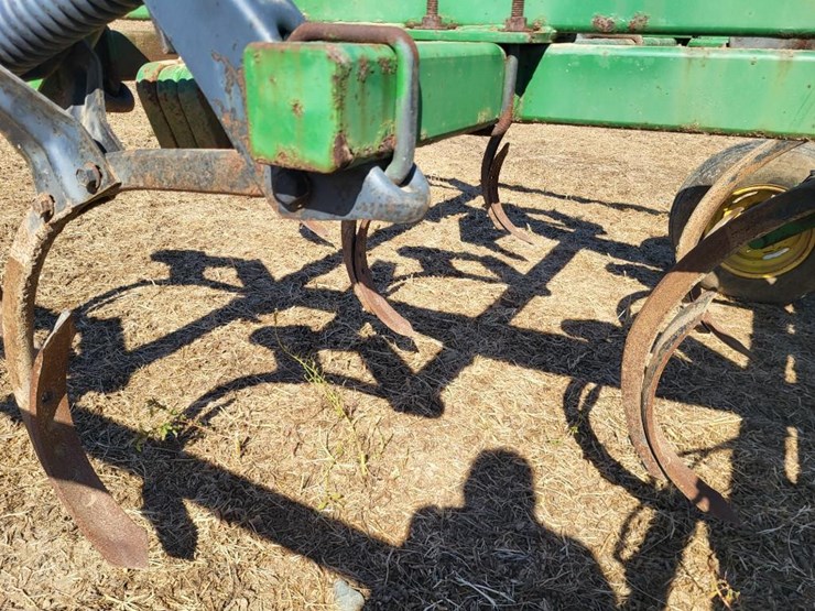 john-deere-714-image-25