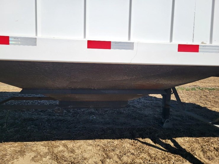 2021-lime-city-equipment-steel-tandem-axle-semi-hopper-trailer---one-owner-image-50