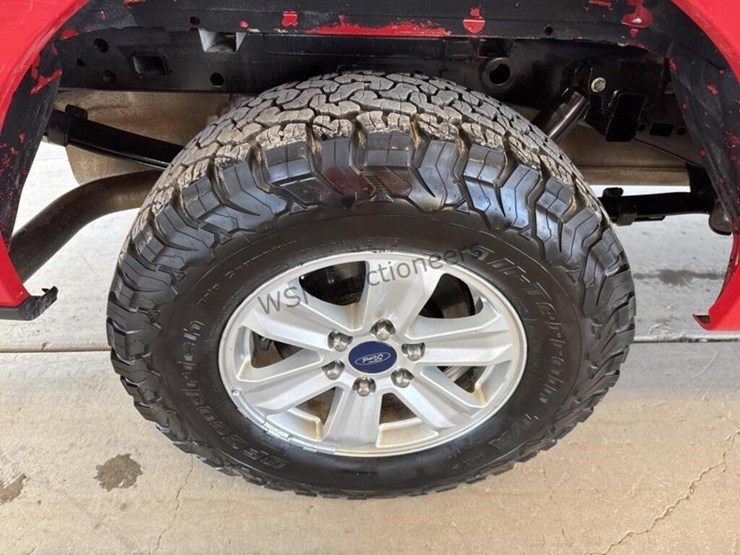 2016-ford-f150-image-8