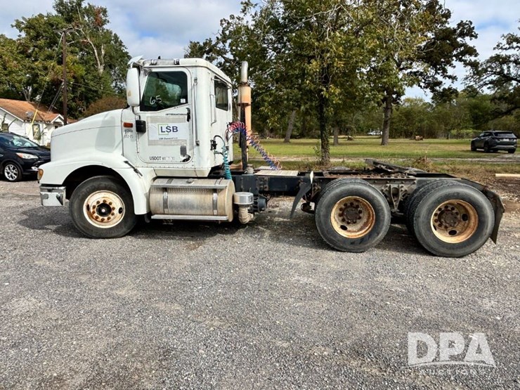 2005-international-9200i-image-17