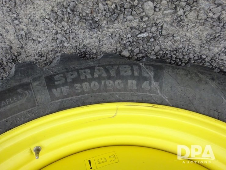 2022-john-deere-410r-image-50