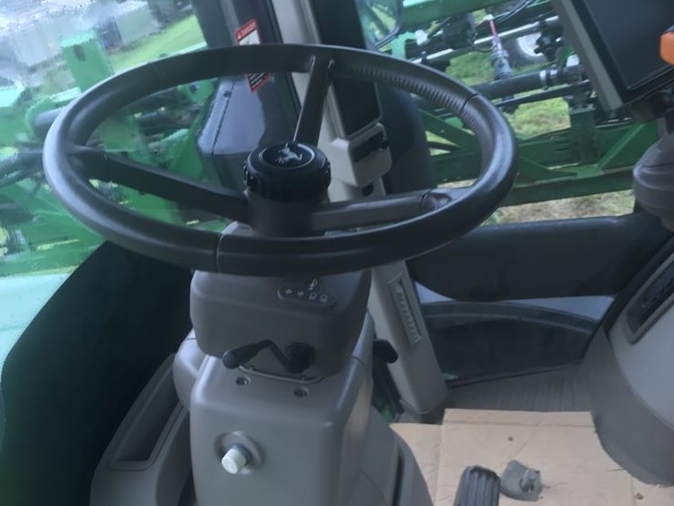 2020-john-deere-r4060-image-9