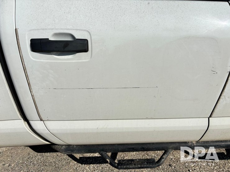 2018-nissan-titan-image-42