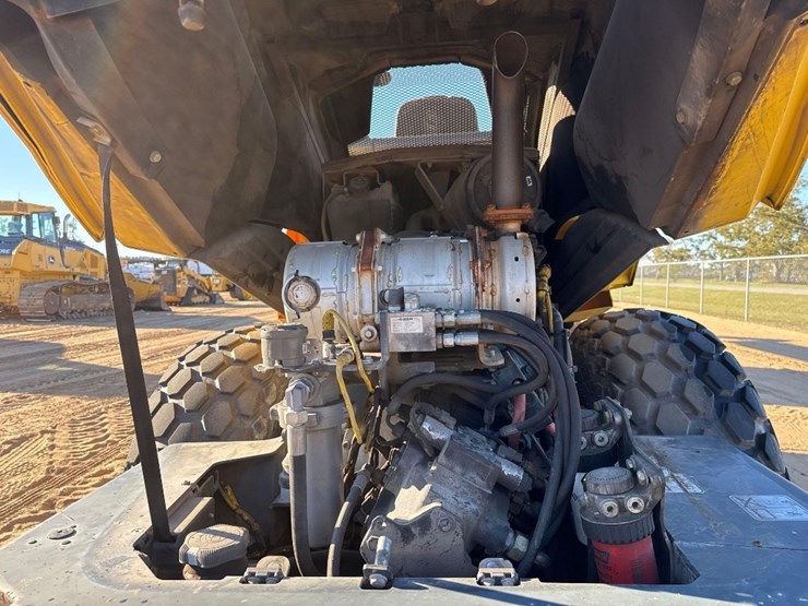 2016-bomag-bw177d-5-image-13