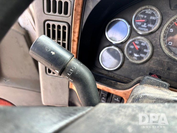 2010-international-prostar-image-83