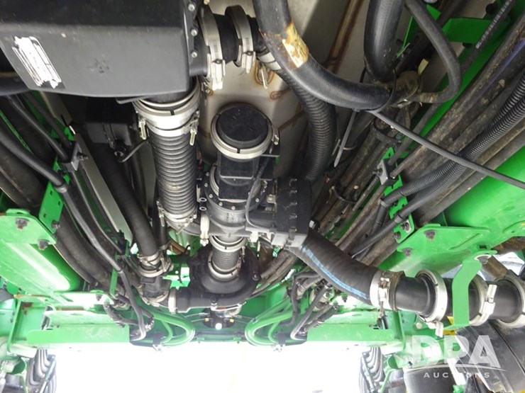 2021-john-deere-r4045-image-61