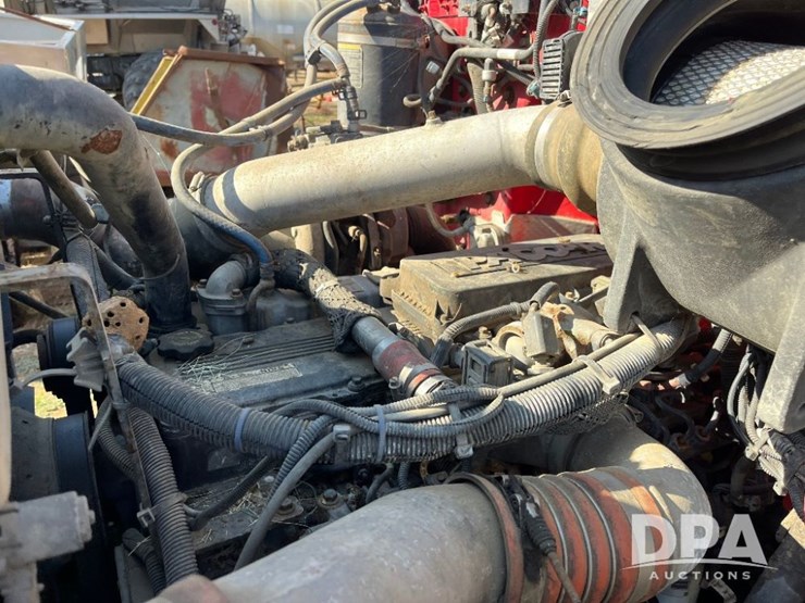 2009-stahly-peterbilt-image-55