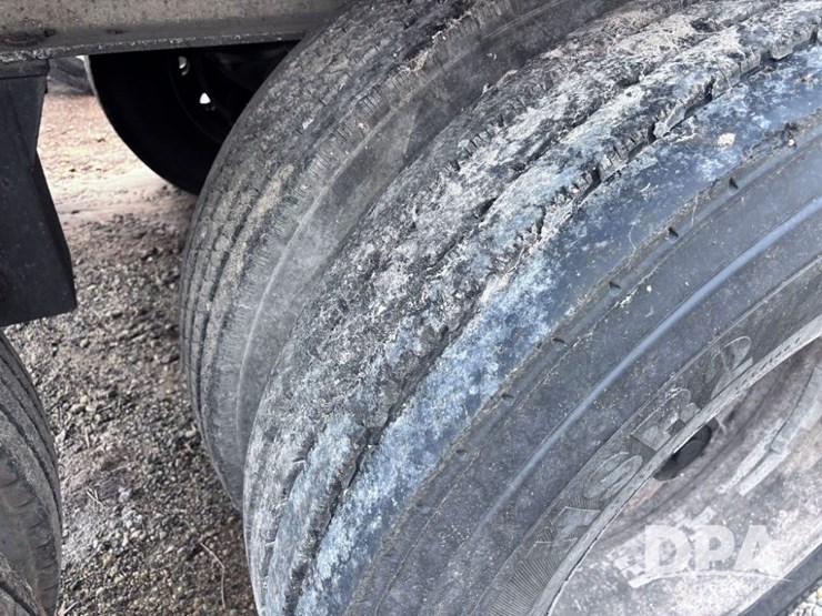 2006-travis-end-dump-image-40