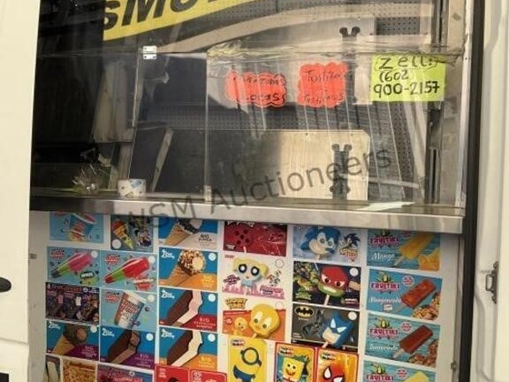 2011-mercedes-benz-sprinter-catering-van-image-10