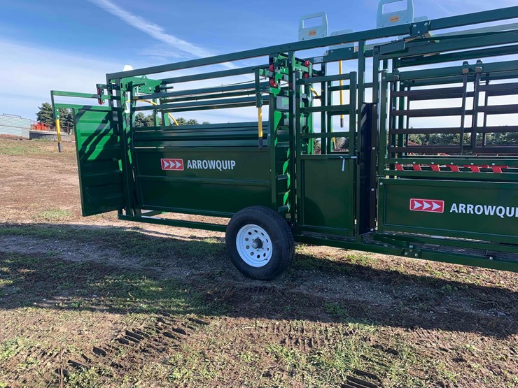 arrow-quip-748-ef-8-portable-chute-image-3