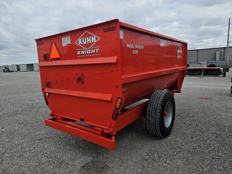 kuhn-knight-3130-image-11