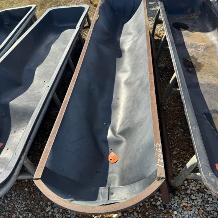 #13063 • Feed Trough