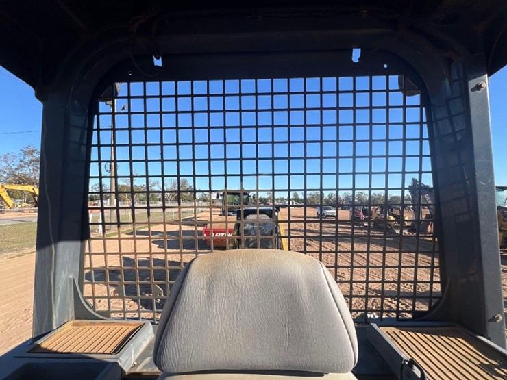 deere-450k-lgp-image-39