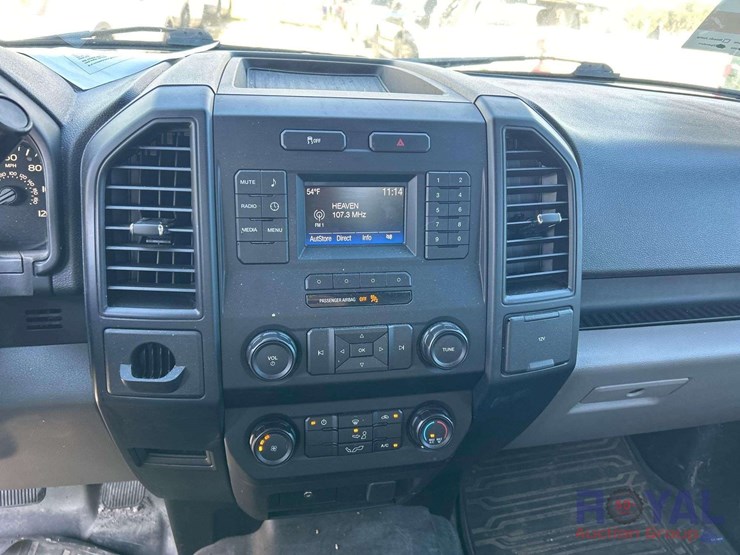 2016-ford-f150-image-15