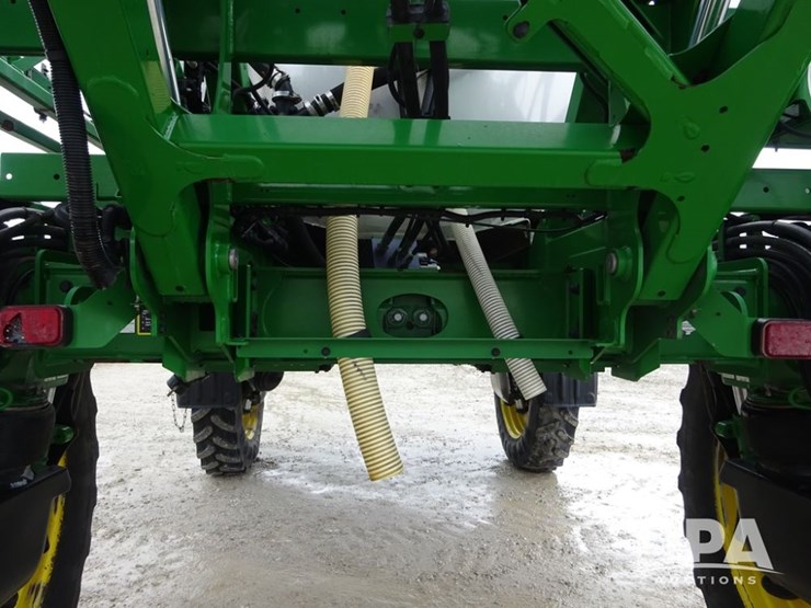 2021-john-deere-r4045-image-95