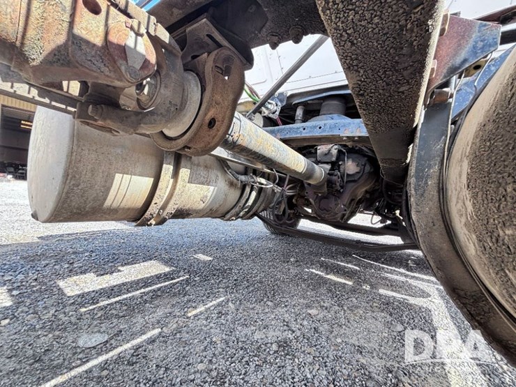 1993-mack-ch613-image-51