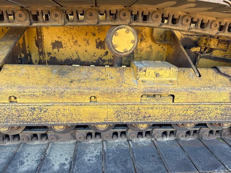 caterpillar-d4g-lgp-image-14