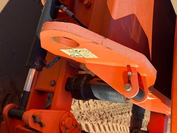 2008-jlg-800aj-image-14