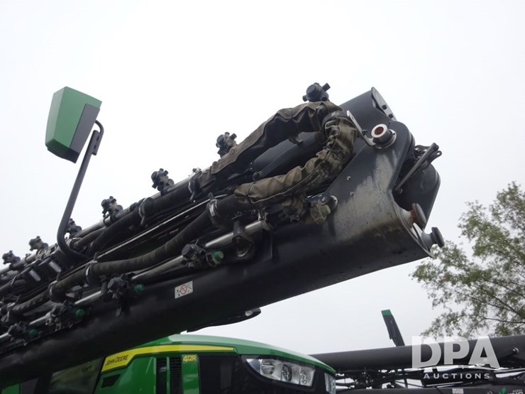 2024-john-deere-412r-image-88