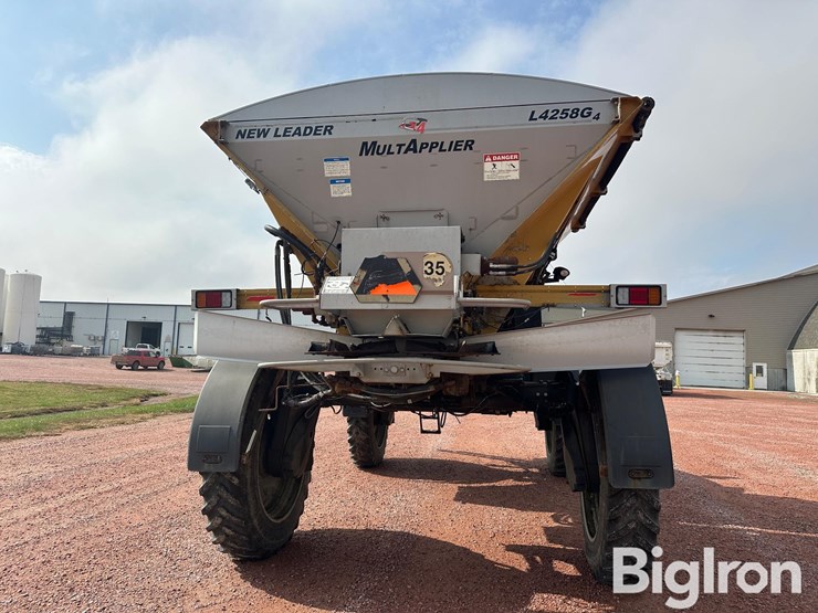 2015-ag-chem-rg1300b-image-6