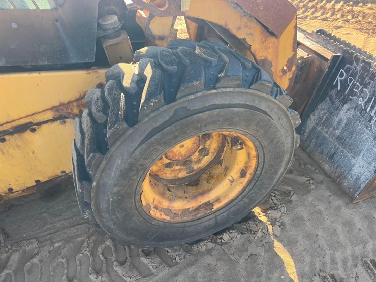 caterpillar-272d2-image-12