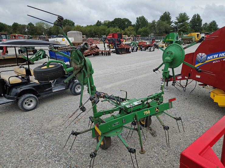2005-john-deere-756-image-5