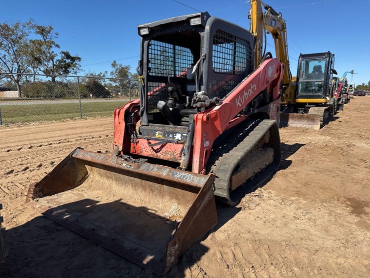 kubota-svl65-2-image-2