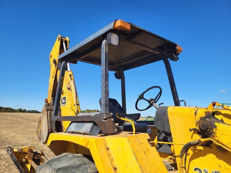deere-310c-image-47