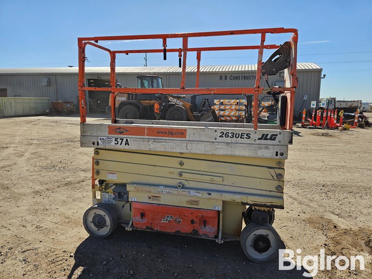 2006-jlg-2630es-image-6