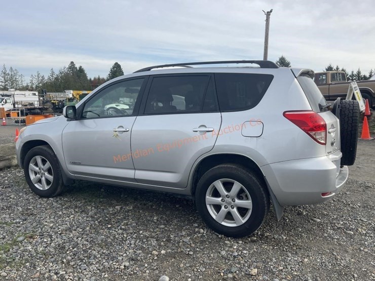 2006-toyota-rav4-image-9