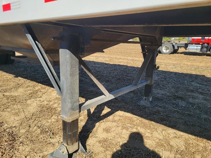 2021-lime-city-equipment-steel-tandem-axle-semi-hopper-trailer---one-owner-image-53