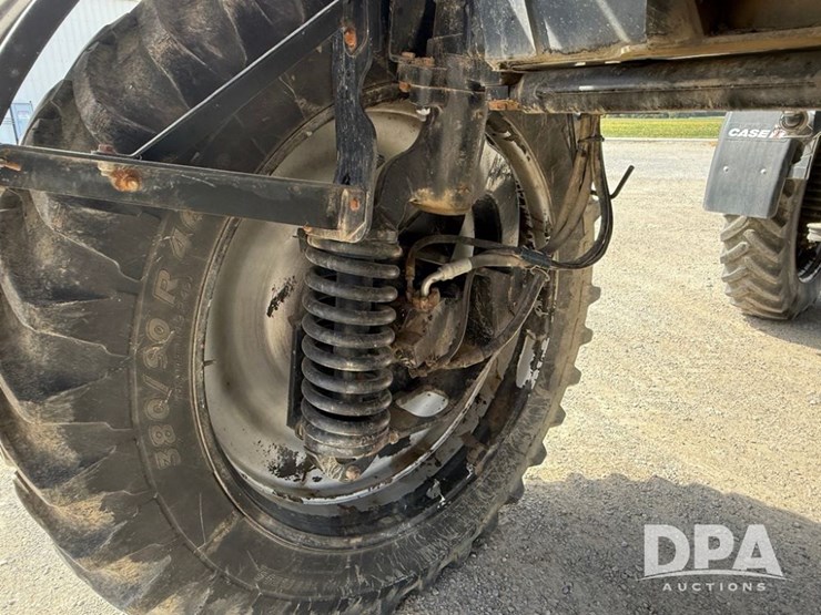 2009-case-ih-patriot-3330-image-15