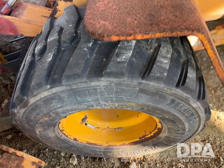 2001-swinger-2000-image-28