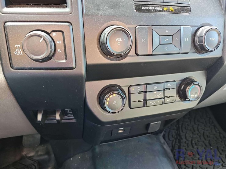 2019-ford-f150-image-16