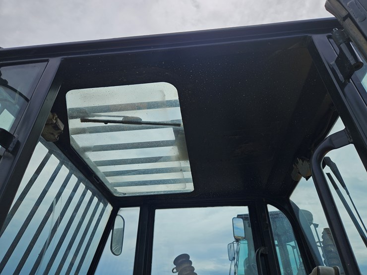 2008-jcb-926-image-14