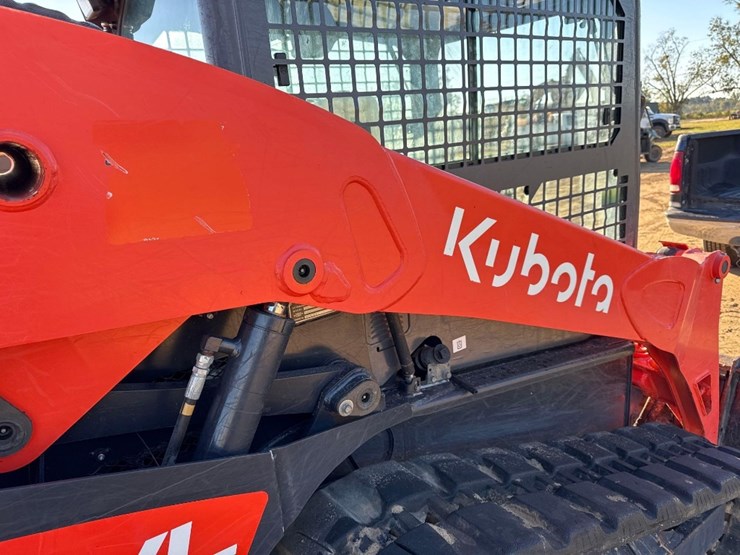kubota-svl75-2-image-17