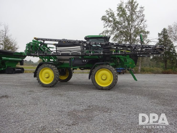 2024-john-deere-412r-image-46