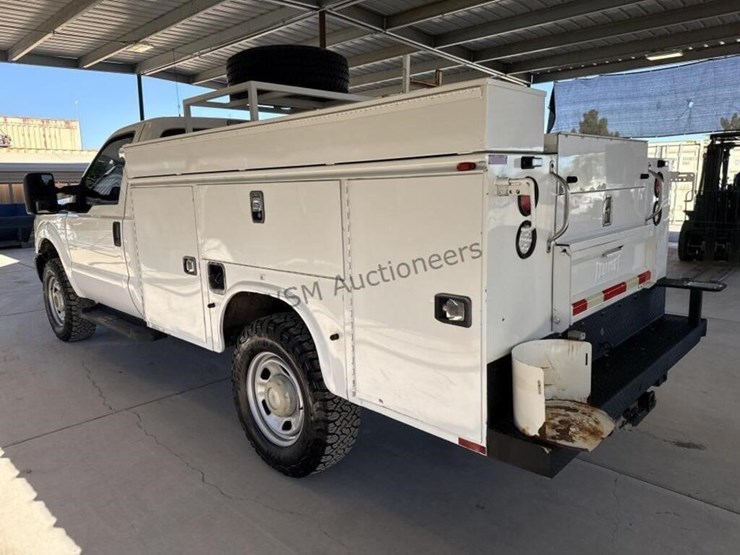 2016-ford-f350-image-5