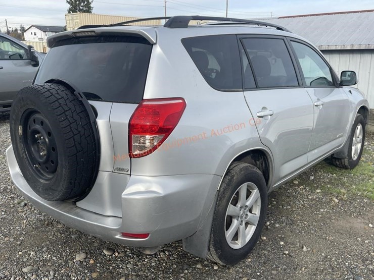 2006-toyota-rav4-image-6