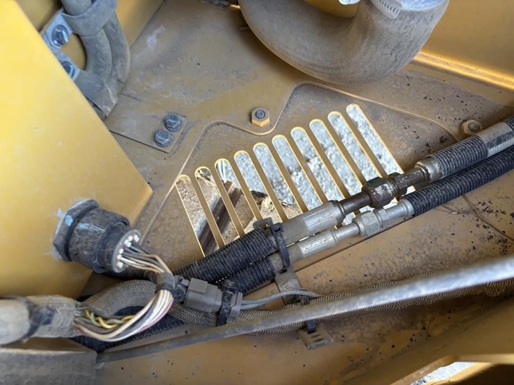 2021-caterpillar-308-cr-image-72