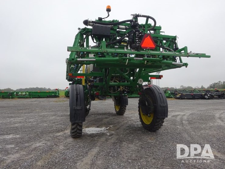 2021-john-deere-r4038-image-19