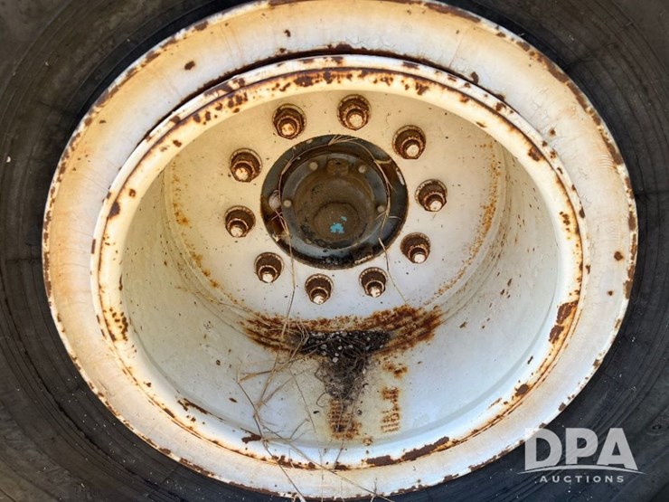 2009-stahly-peterbilt-image-11