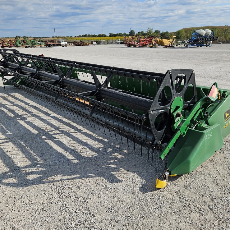 2001 JOHN DEERE 925F