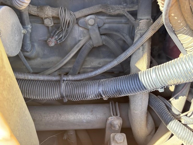 2004-case-721d-image-65