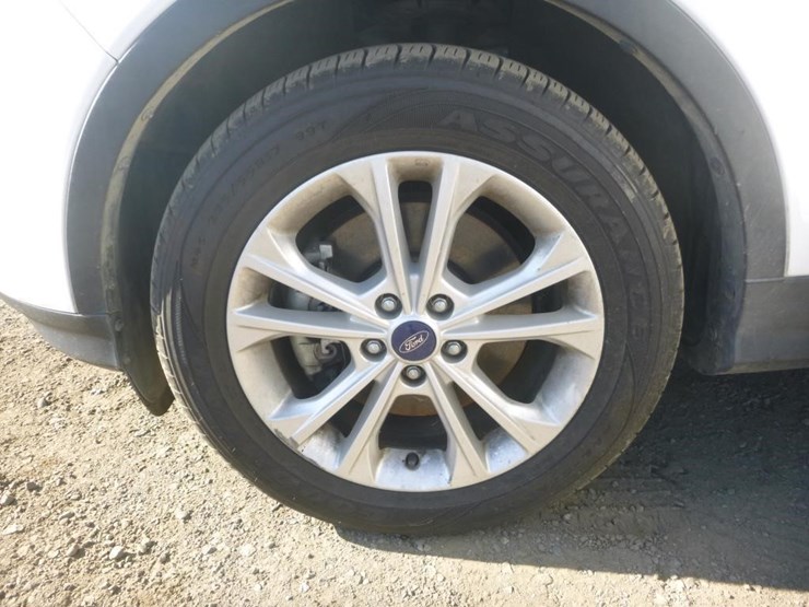 2017-ford-escape-image-13