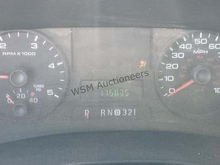 2005-ford-f550-image-22